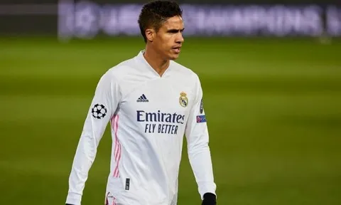 'Trùm cuối' lên tiếng, Man Utd rộng đường đón siêu trung vệ