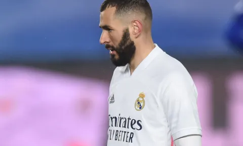 Trước El Clasico, Benzema chỉ ra mối hiểm họa khôn lường của Barca