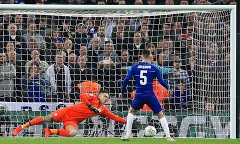 Trước giờ G, Tuchel và Guardiola đồng loạt lên tiếng về loạt penalty