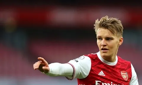 2 tháng trôi qua, Odegaard nói thẳng 1 câu về Premier League