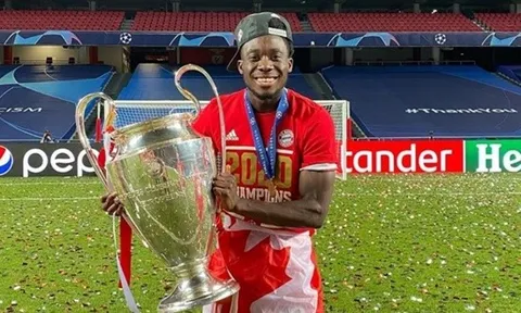 Trước khi đến Bayern, Alphonso Davies từng bị ... McDonald's từ chối
