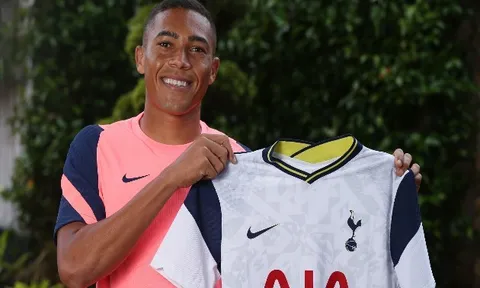 Trước khi đến Tottenham, "sát thủ 38 triệu" suýt đã giải nghệ