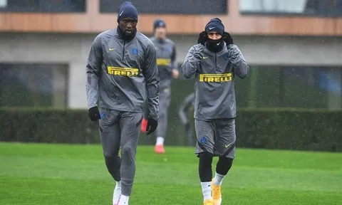 Trước ngày gặp lại Shakhtar, Lukaku tỏ vẻ khó chịu