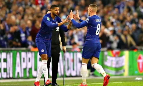 TTCN đóng cửa, 2 sao Chelsea không có tương lai ở Stamford Bridge?