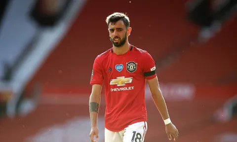 Từ chối gia hạn, M.U 90% có “người chia lửa” với Bruno Fernandes vào tháng Giêng