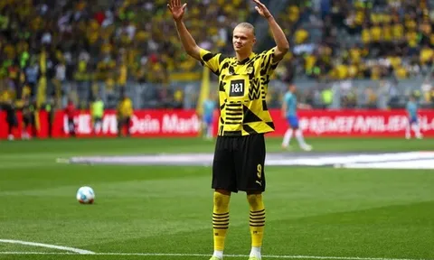 Từ Lewandowski đến Haaland, Dortmund luôn biết cách thay tiền đạo