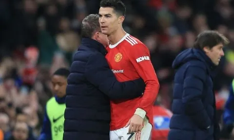 Từ ngày đến Man Utd, Rangnick nói luôn với Ronaldo 1 điều