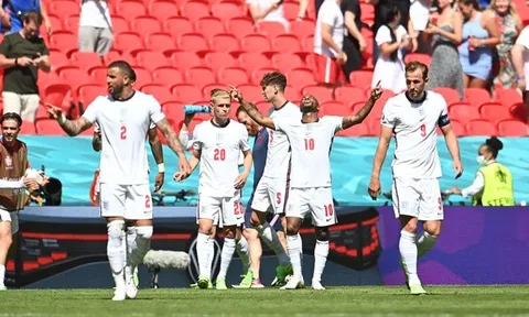 Từ 'zero' thành 'hero', Sterling giúp Anh đánh bại Croatia