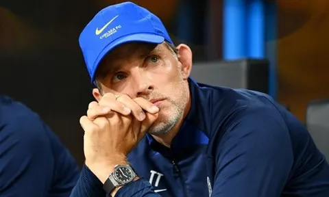 Chelsea được khuyên chiêu mộ tiền đạo hoàn hảo của Man Utd