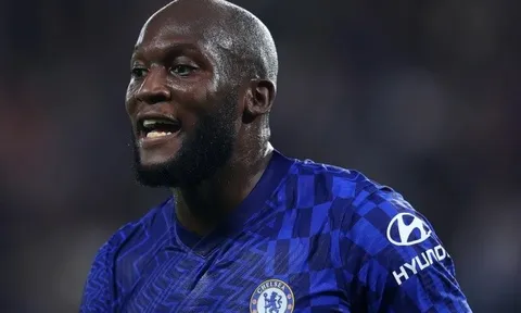 Lukaku đánh đầu ra ngoài, Tuchel lên tiếng