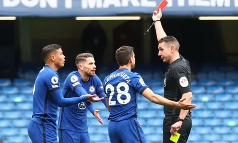 Silva dính thẻ đỏ, Tuchel chỉ ra sao Chelsea khác mắc 2 sai lầm lớn
