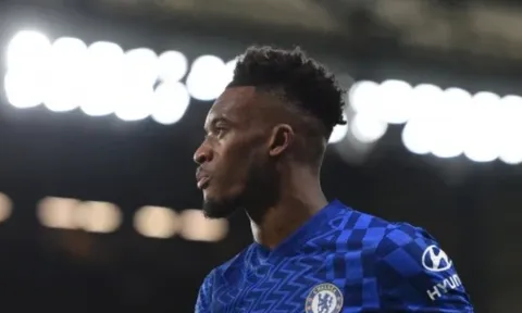 Tuchel kéo về đá hậu vệ cánh, Hudson-Odoi nói lời chắc chắn