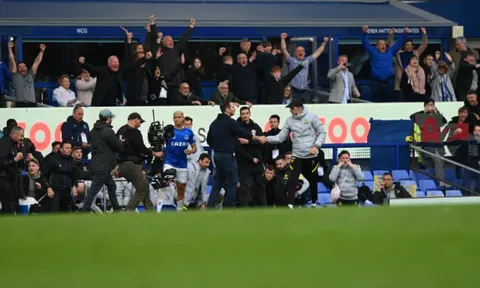 Tuchel nói gì khi Chelsea có khả năng out top 4?