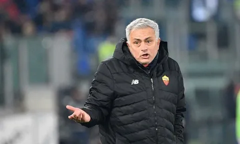 Tung nước đi táo bạo, Mourinho muốn đánh gục Man Utd trong phiên chợ Đông