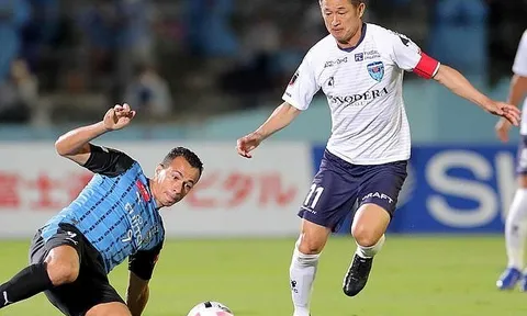 Tuổi 53, 'cây trường sinh' Kazuyoshi Miura vẫn ra sân ở J1 League