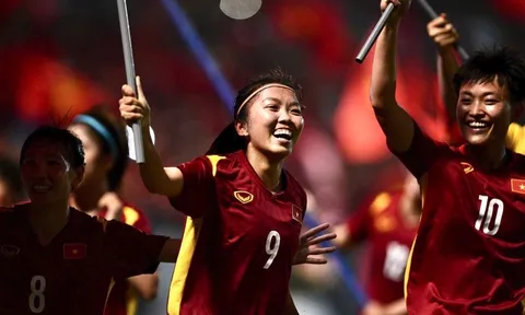 Tuyển bóng đá nữ Việt Nam tái lập kỷ lục giành HCV ở SEA Games
