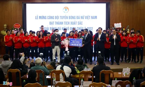 Tuyển nữ Việt Nam được thưởng hơn 20 tỷ đồng và nhiều hiện vật giá trị