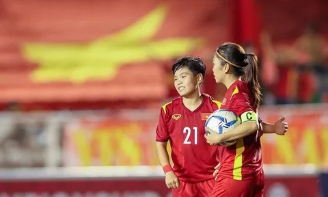 Tuyển nữ Việt Nam khiến HLV Mai Đức Chung bất ngờ