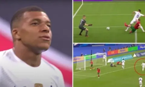 Tuyển Pháp rạn nứt, Mbappe tỏ thái độ khó tin khi Giroud khi bàn