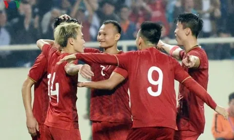 Tuyển Việt Nam: Khi thời đã đến thì cản cũng không được