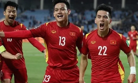 Tuyển Việt Nam thắng to Trung Quốc: Vui hơn cả Tết