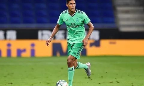 Xác định 2 yếu tố then chốt để Man Utd chiêu mộ Raphael Varane