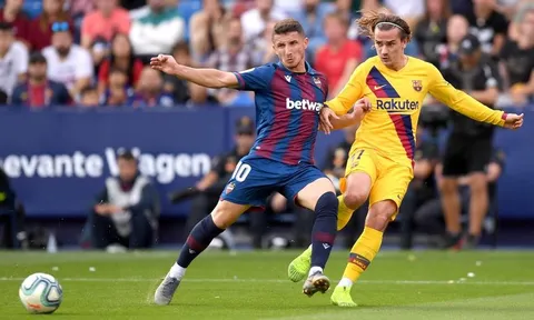 Điểm nhấn Levante 3-1 Barcelona: Griezmann đang làm gì ở Barca?