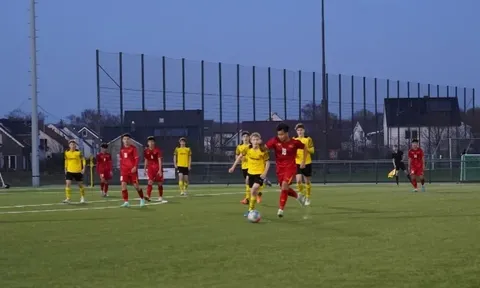 HLV U16 Dortmund: 'U17 Việt Nam nhanh nhẹn và tấn công mạnh mẽ'