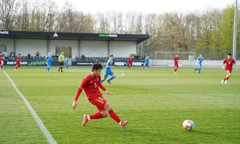 U17 Việt Nam thắng 6-0 trước đội trẻ Monchengladbach