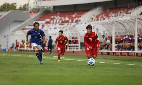 U18 nữ Việt Nam ghi 5 bàn trong 36 phút