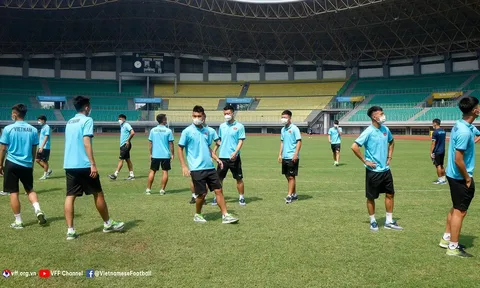 U19 Việt Nam hủy tập, lo tắc đường ở Indonesia