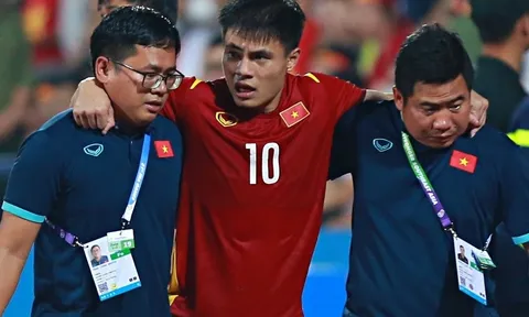 U23 Việt Nam bị ngộ độc thực phẩm trước trận gặp Thái Lan