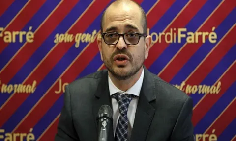 Ứng viên chủ tịch Barcelona lên kế hoạch để Messi rời Camp Nou