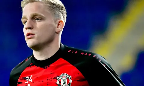 Man Utd đấu Southampton, Ole nên thay Bruno Fernandes bằng Donny van de Beek