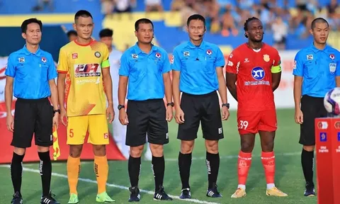 'Sếp' Ban trọng tài lên tiếng về 2 sự cố ở vòng 6 V-League