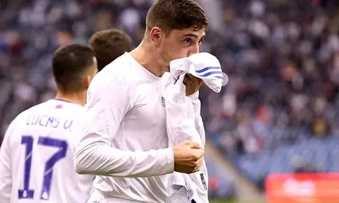 Valverde đang là nạn nhân cho sự ổn định của bộ ba hoàn hảo tại Real