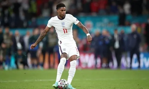 Van Basten: 'Rashford làm đúng các bước khi sút penalty'