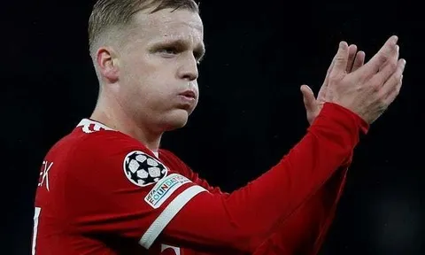 Jaap Stam mách nước cho Ten Hag hồi sinh Van De Beek