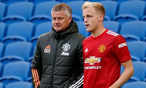 Van de Beek khởi đầu chậm chạp, HLV Solskjaer nói thẳng 1 câu