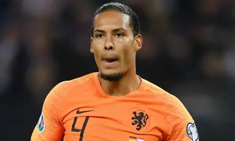 Van Dijk cay đắng: "Chúng tôi đã quá kém cỏi..."