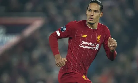 Van Dijk: "Đây vẫn chưa phải là năm của Liverpool"