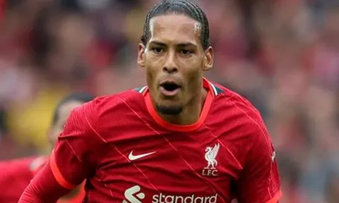 Van Dijk: "Tôi không phải robot"