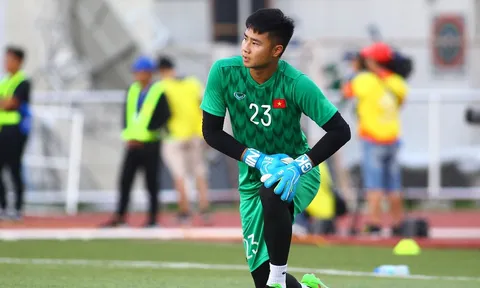 Văn Toản tiết lộ "tuyệt chiêu" để cản phá cú sút penalty của "Ronaldo Campuchia"