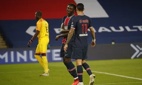 Vắng Neymar và Mbappe, PSG thắng nhàn Rennais nhờ 'kép phụ'