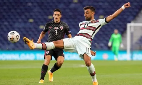 Vắng Ronaldo, Fernandes bùng nổ giúp BĐN hủy diệt Á quân World Cup