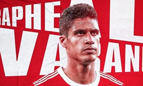 "Arsenal khao khát Varane và sẵn sàng trả 42 triệu bảng cho cậu ấy"