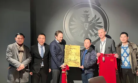 VFF làm việc với các CLB ở Bundesliga