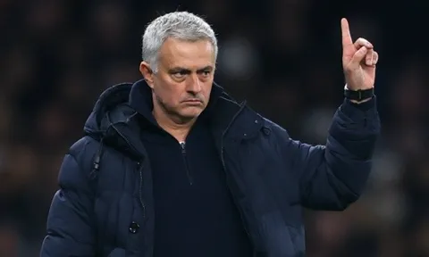 Vì 3 lý do, Mourinho sẽ giúp Spurs đánh bại Liverpool ngay tại Anfield