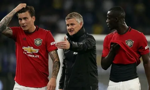 Vì 3 lý do, Solskjaer nên rắn tay với "máy chém" Man Utd