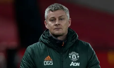 Vì "kẻ bị ruồng bỏ" của M.U, Solskjaer đang tiến thoái lưỡng nan?
